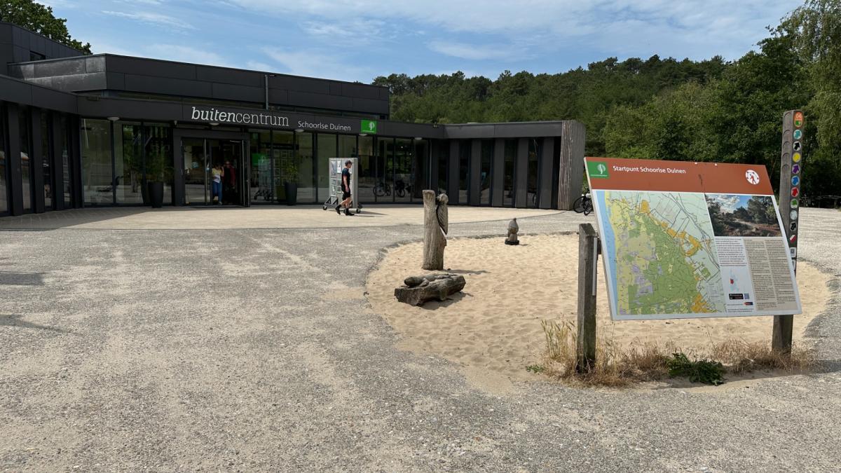 Schoorl op de bres tegen sluiting bezoekerscentrum, stichting opgericht