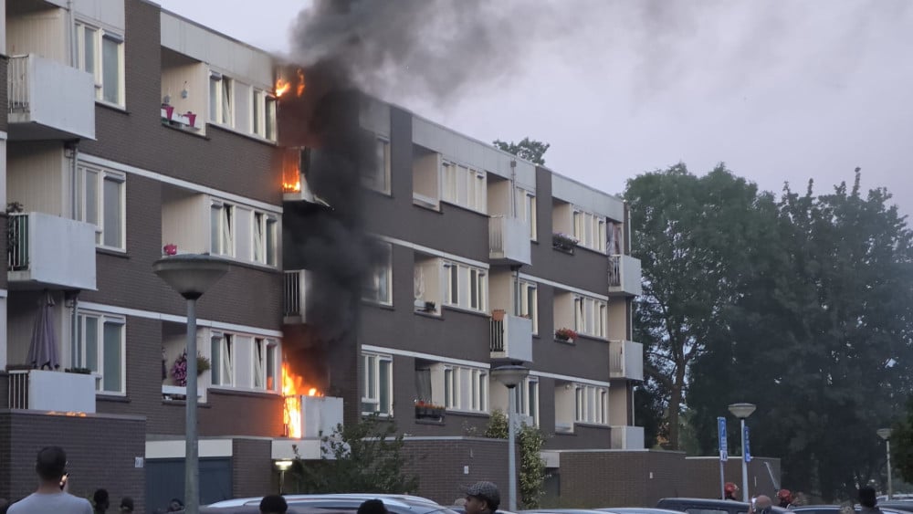Flames erupt during house fire in Holendrecht