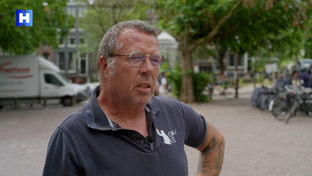 Robert finds looted Goudstikker painting among bulky waste: 'I thought it was hideous'