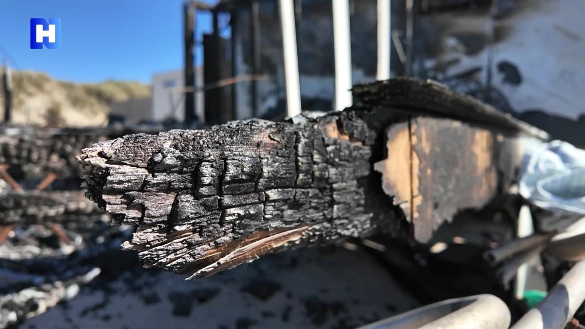 Aanhouding voor brandstichting zorgt voor emoties bij betrokkenen afgebrande strandhuisjes
