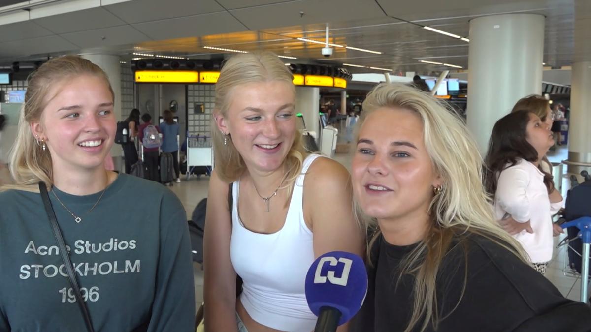 Schiphol waarschuwt voor topdrukte, reizigers maken zich nauwelijks zorgen