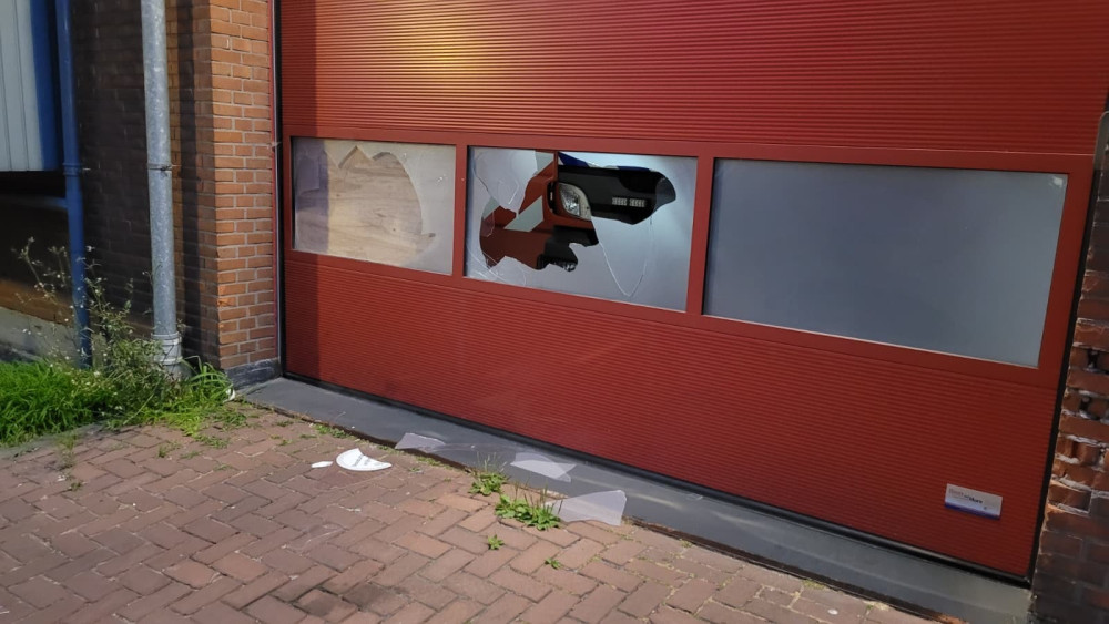 Life-saving equipment stolen in double burglary at IJdoornlaan fire station