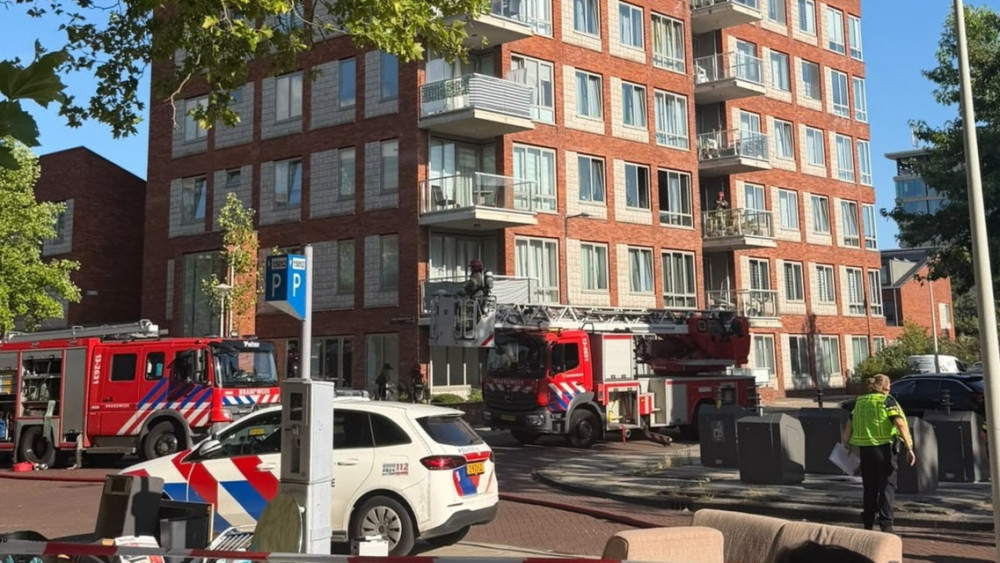 Suspected explosive found in second-floor apartment on Henri Dunantstraat in Staalmanbuurt
