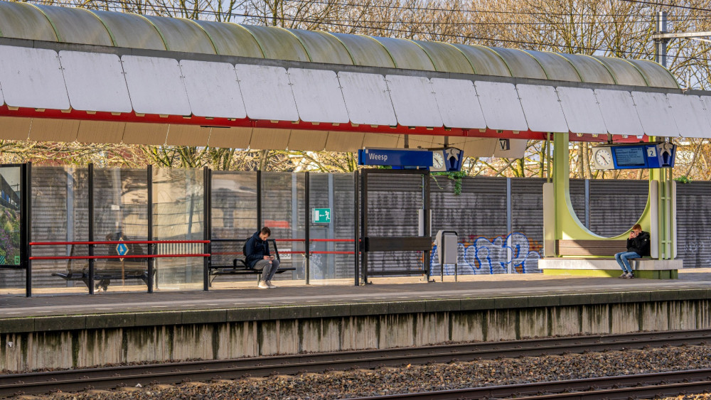 Weesp station to be renovated due to growing number of passengers