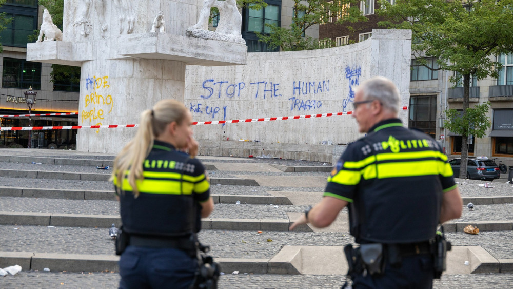 National monument in Amsterdam defaced twice, two suspects arrested