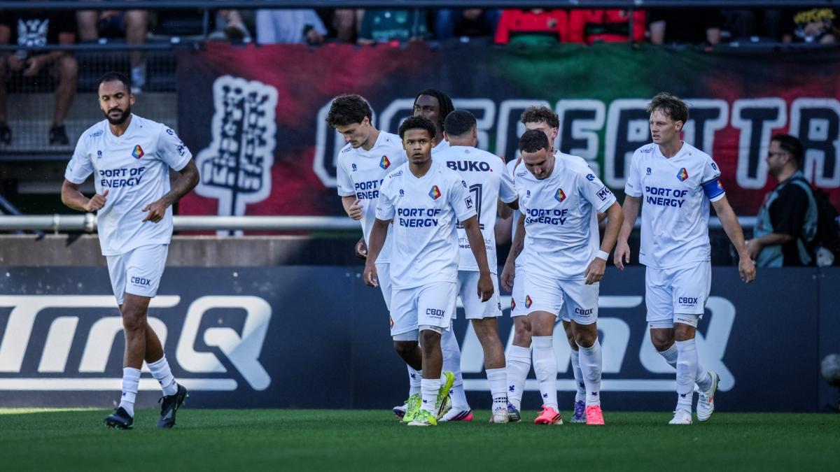 ?? Nieuwe eredivisieseizoen Telstar begint in Nijmegen bij NEC