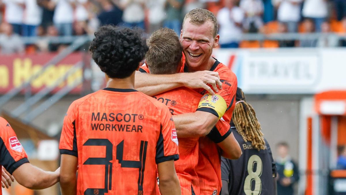 ?? FC Volendam controleert duel tegen TOP met minimale voorsprong • Geen verrassing in opstelling AZ