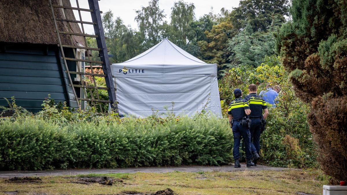?? Verdachte doden vrouw (19) Heiloo blijft langer vastzitten • Lichaam gevonden in water bij molen
