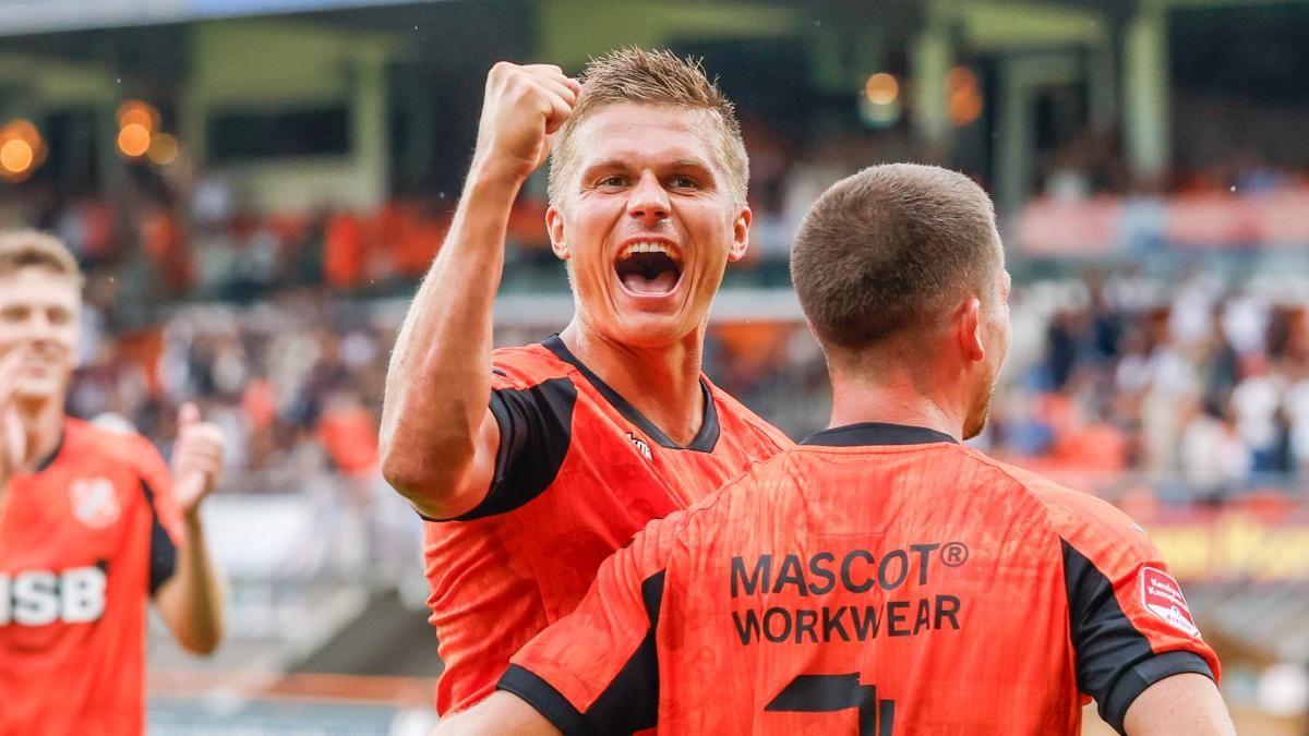 ?? FC Volendam kruist degens met nog foutloos MVV