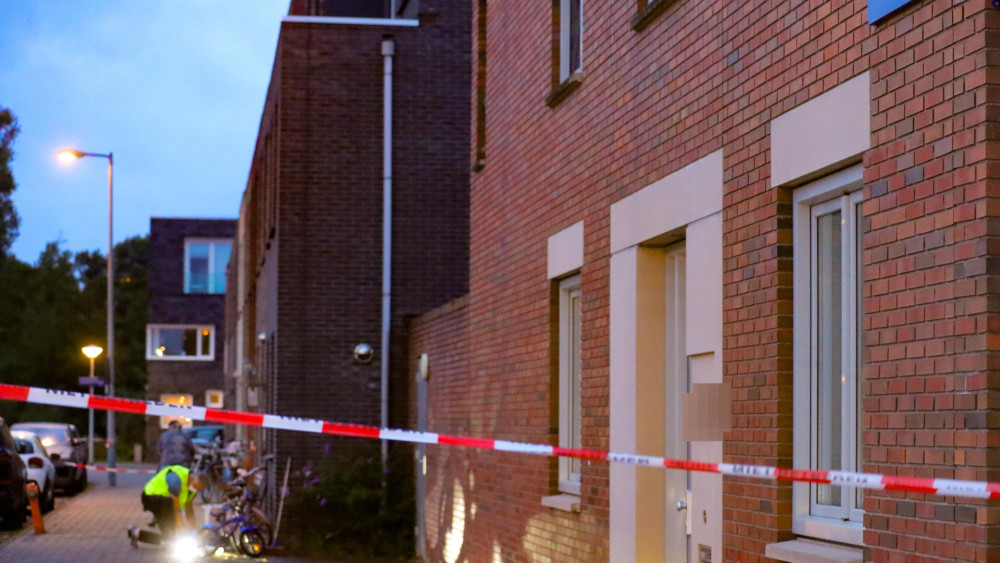 Damage to home in Amsterdam Nieuw-West after explosion