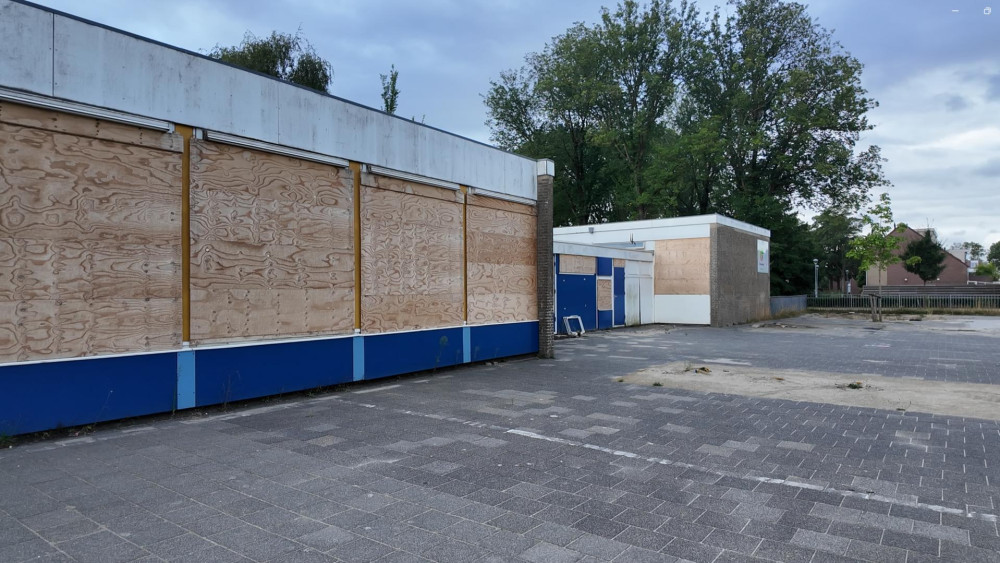 Hoorzitting over gekraakt schoolgebouw: mogen krakers blijven? Home