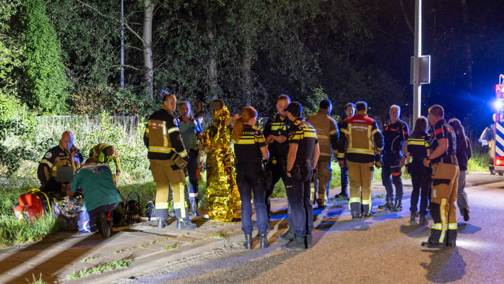 Car ends up in water in Westelijk Havengebied, driver arrested