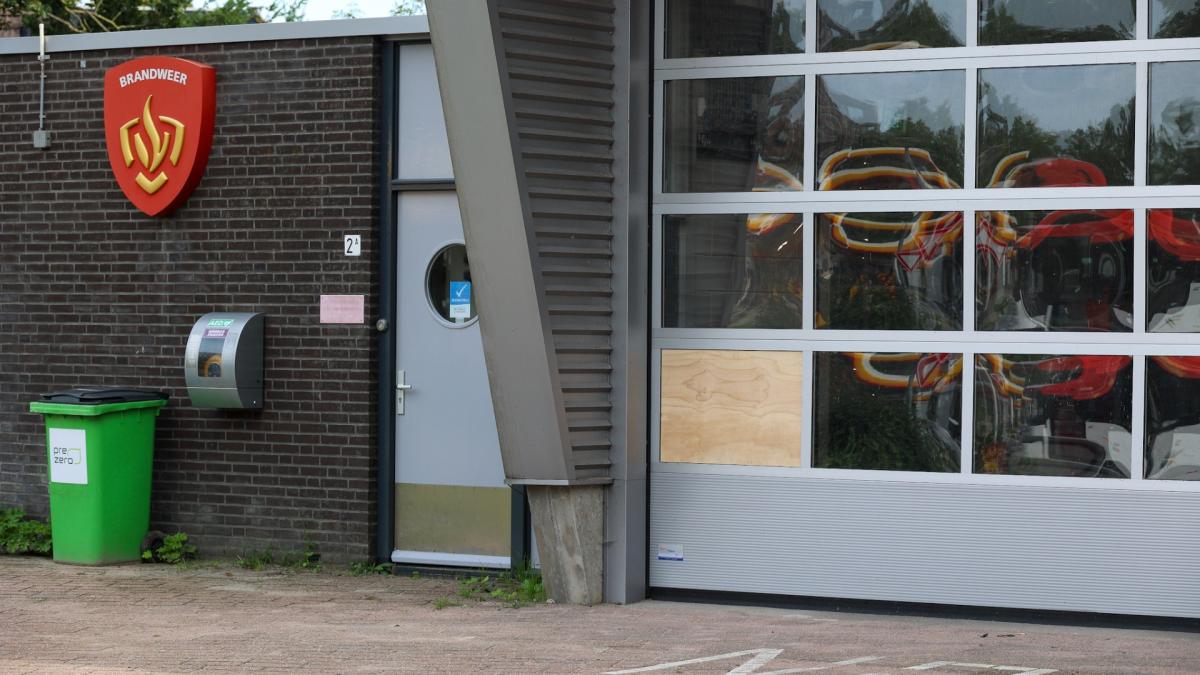 ?? Gewonde bij steekpartij Amsterdam Nieuw-West • Inbraak bij brandweerkazerne Huizen