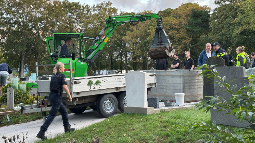 Anonieme graven geopend op Texel in de hoop op DNA-matches