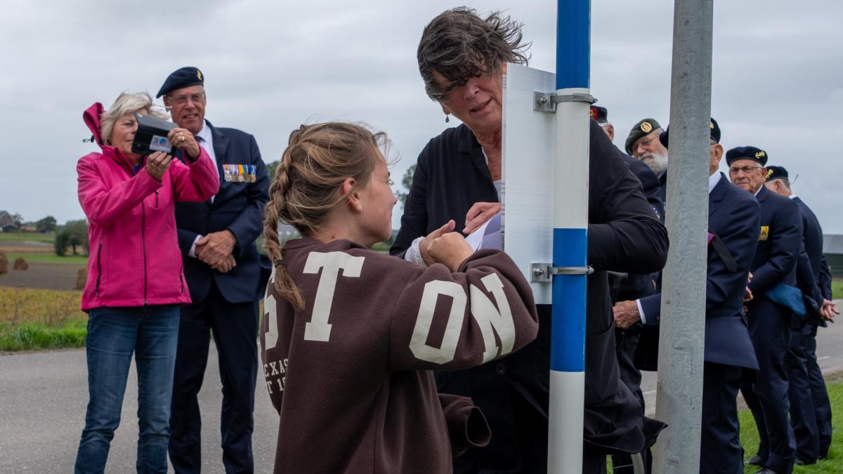 Neergestorte Duitse oorlogsvliegers voor het eerst centraal bij herdenking Hollands Kroon