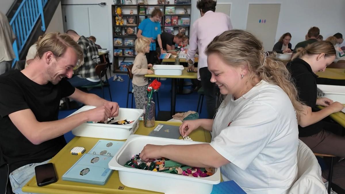 Lego-café populair bij jong en oud: 