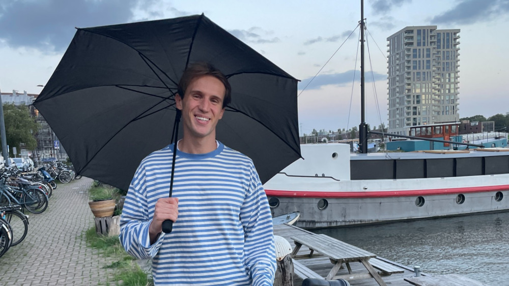 Jesse from Amsterdam develops app that gets you from A to B while staying dry