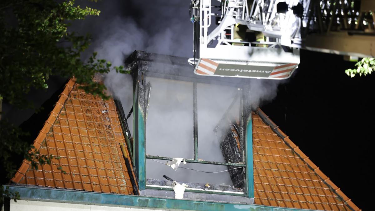 Grote brand in leegstaande miljoenenvilla in Amstelveen