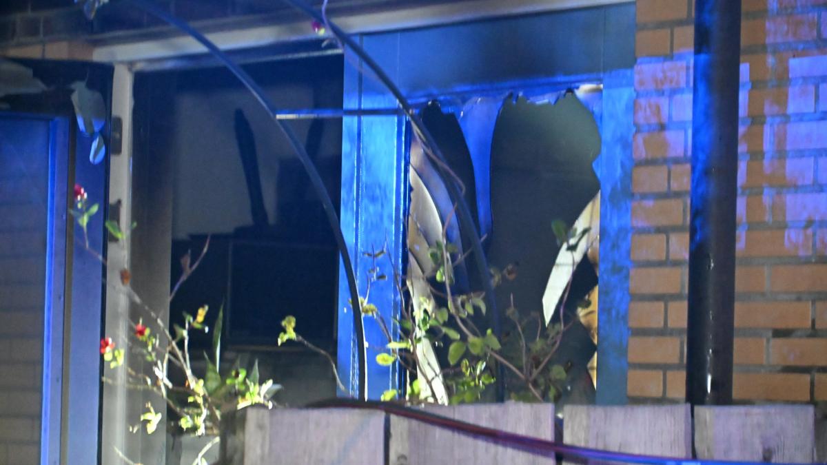 Veel schade bij brand in appartement in Broek op Langedijk