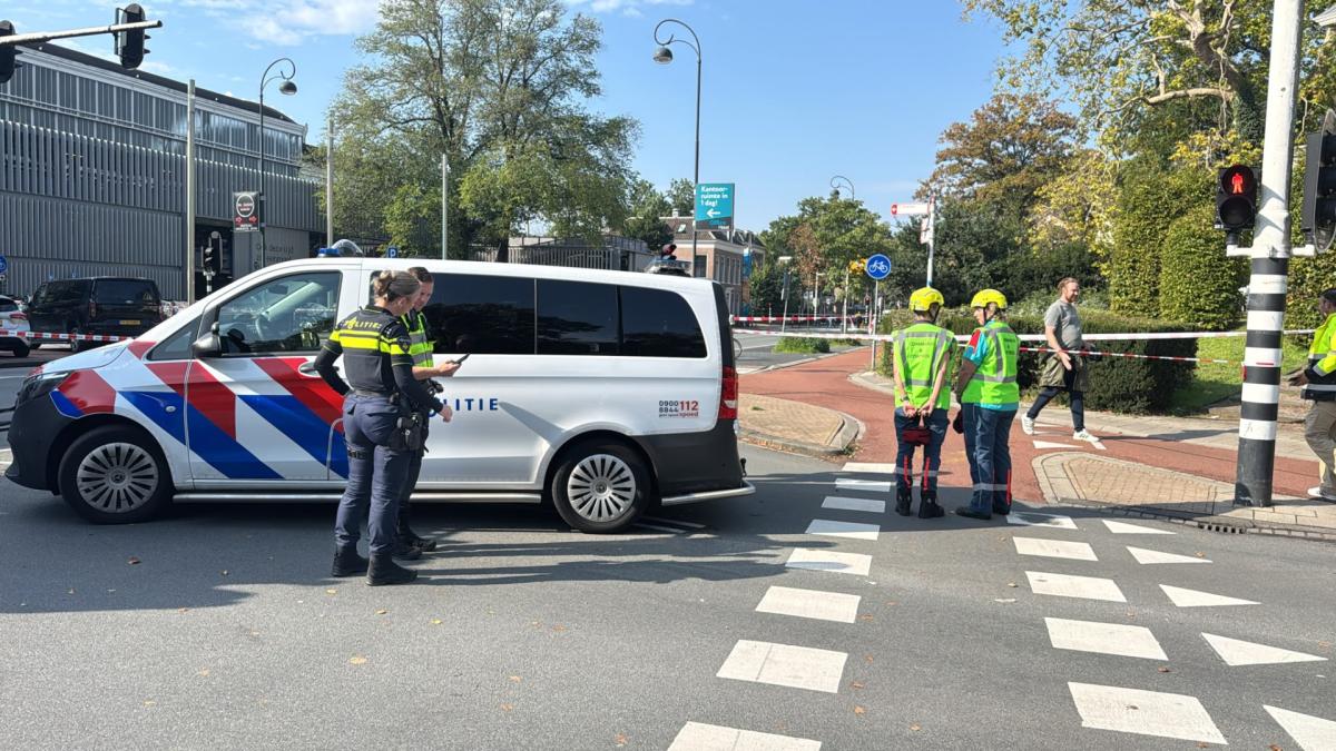 ?? Autobrand in Zaandam • Felle keukenbrand in Haarlem snel geblust