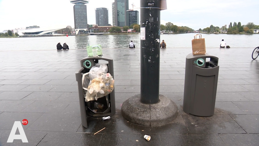 Is the city doing enough about the waste crisis? Opposition already critical of new trash cans