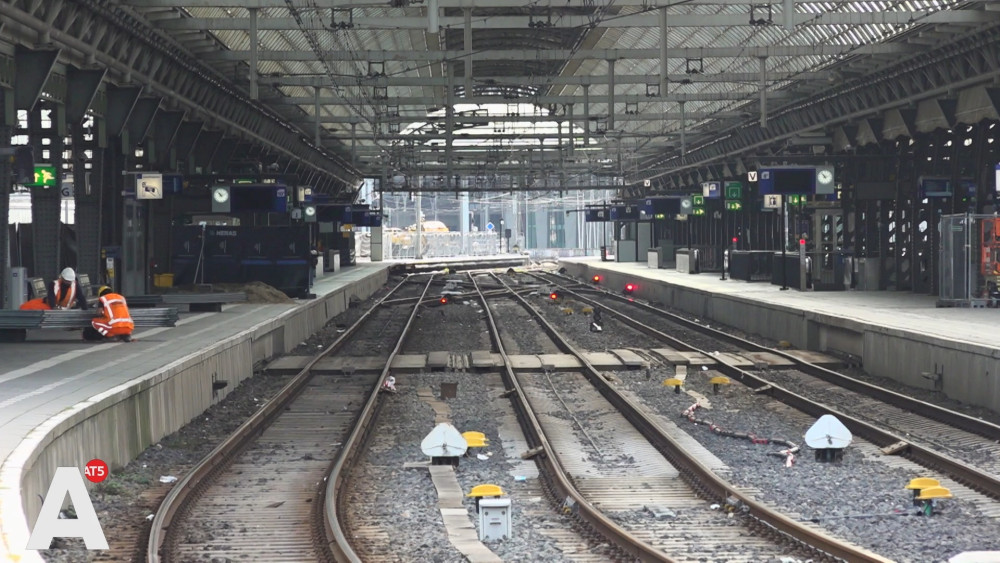 No trains and no passengers, but what is happening at Central Station today?