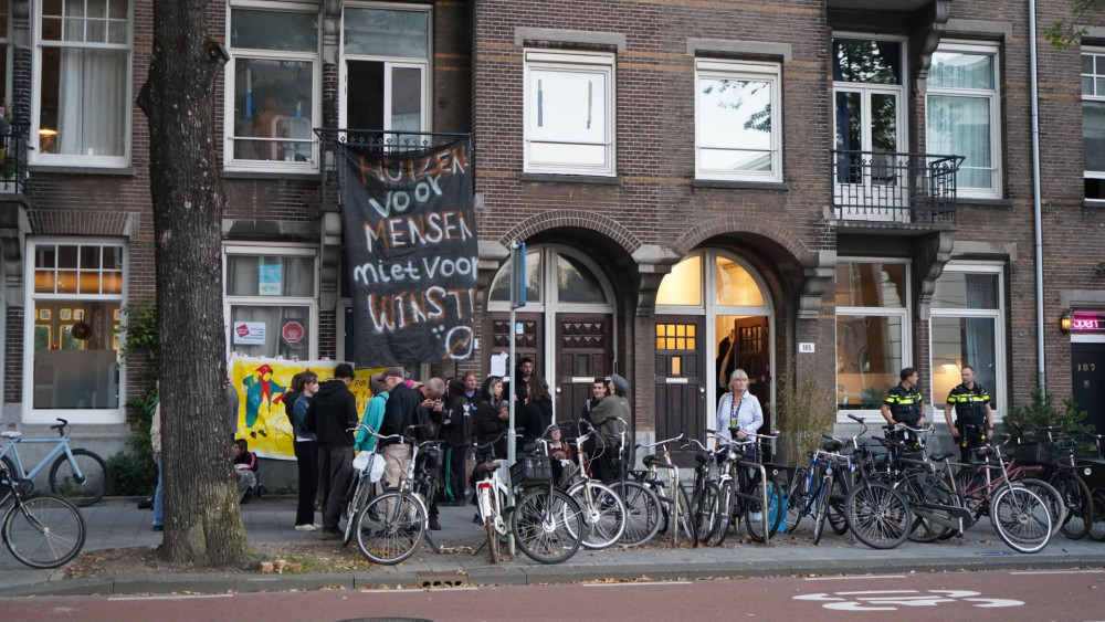 Building squatted on Sarphatistraat