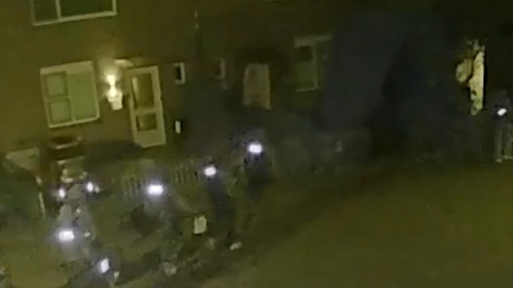 Arrest team raids home in Holendrecht