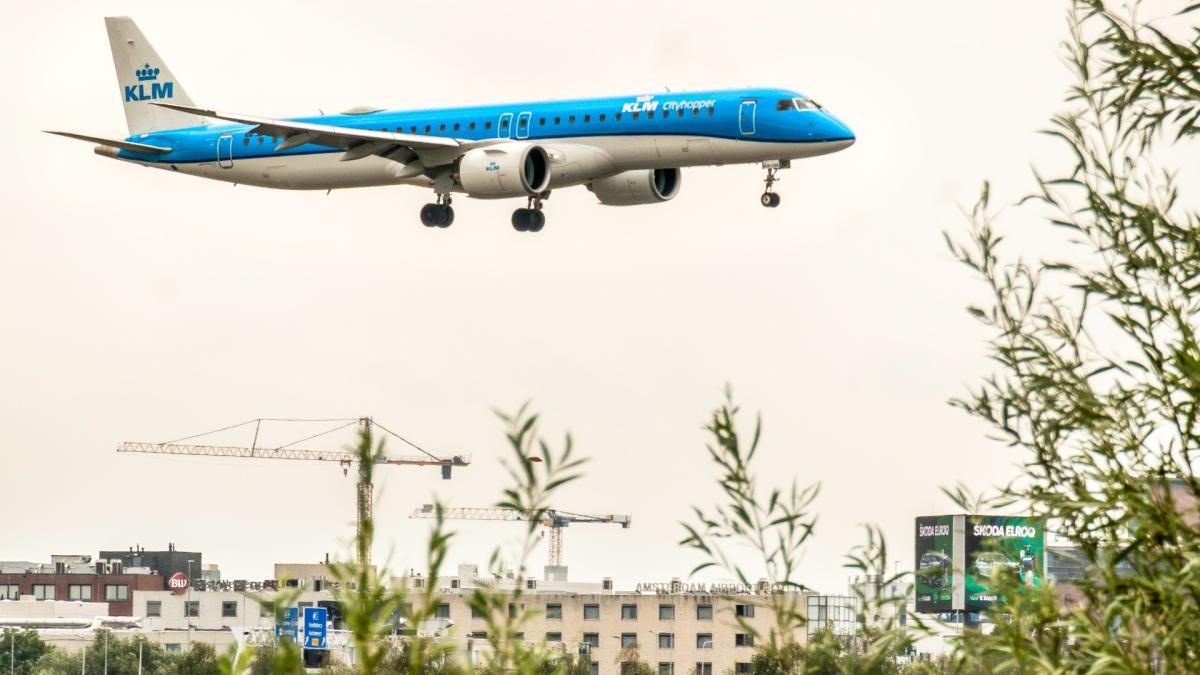 Amsterdam niet in beroep tegen nieuwe en ruimere regels Schiphol, wethouder wil handhaving