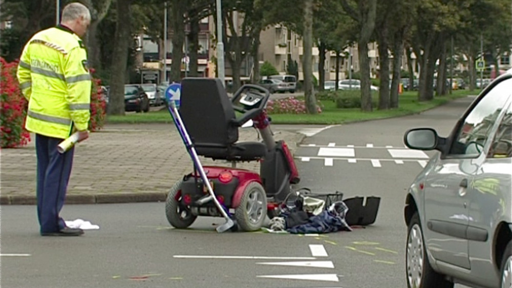 Man 66 Op Scootmobiel Overleden Aan Verwondingen Na Ongeluk Met ...