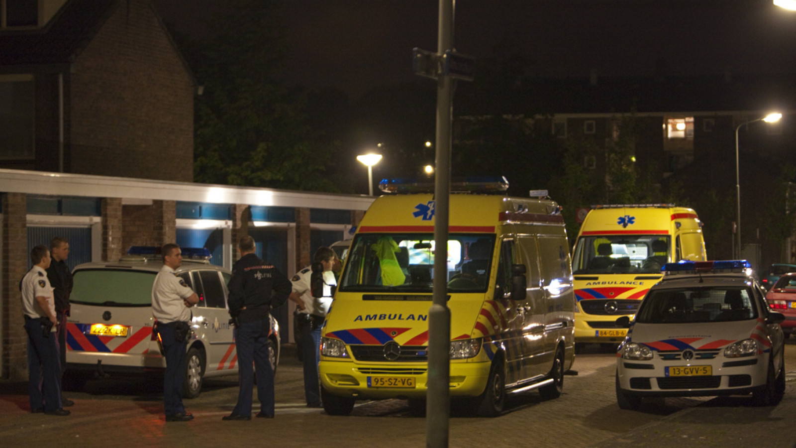 Man springt van flat in Beverwijk NH Nieuws