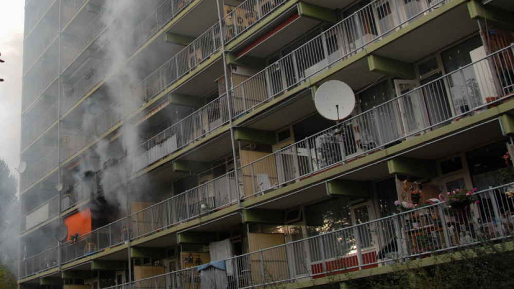 Ontruiming na brand flat Purmerend NH Nieuws Ontruiming na brand flat Purmerend NH Nieuws